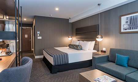 Sandman Signature Calgary Airport Hotel 2017